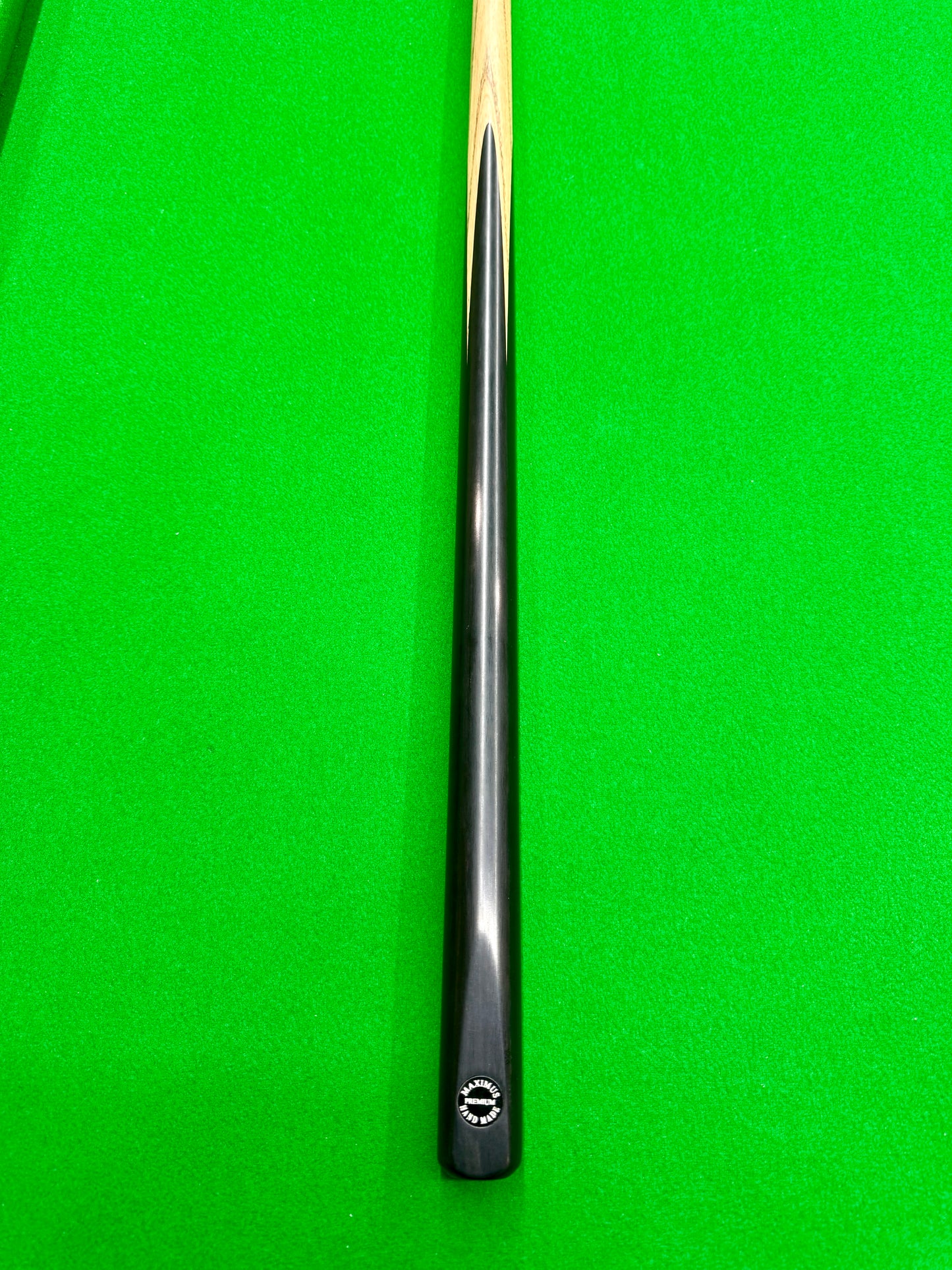 Maximus Premium 60" Handmade Snooker Cue – Very Lightly Used with Century Tip