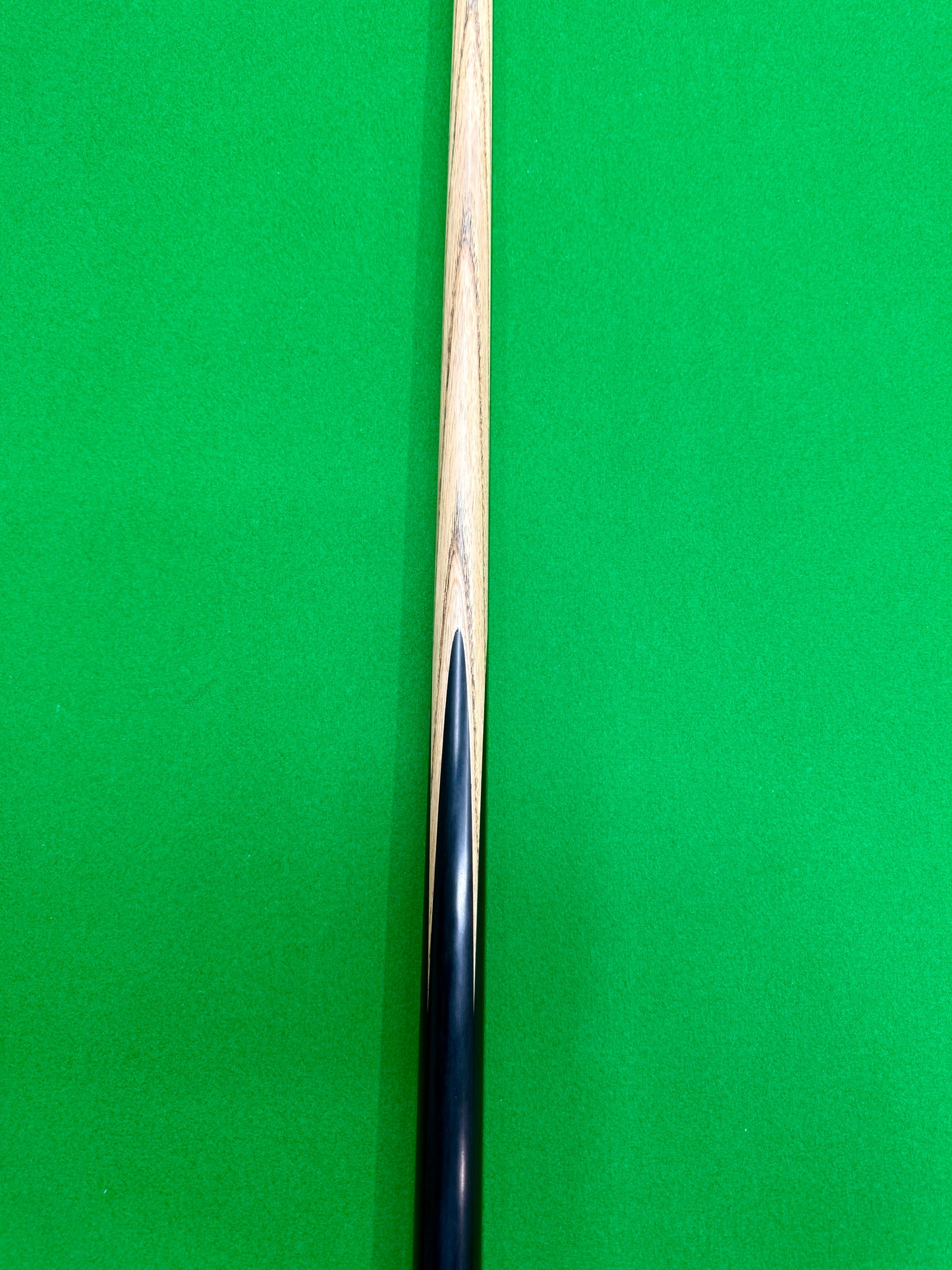Maximus Premium 60" Handmade Snooker Cue – Very Lightly Used with Century Tip