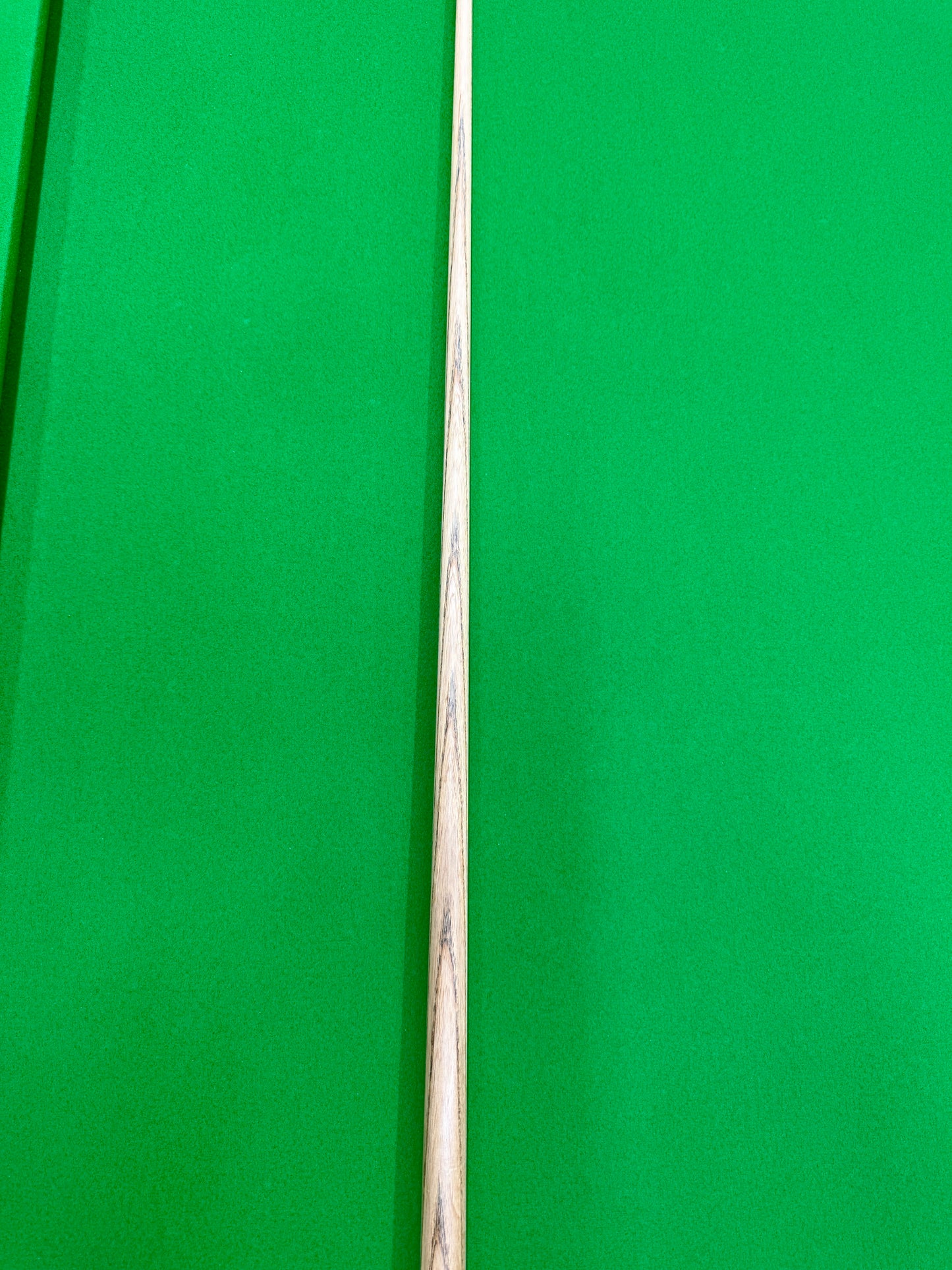 Maximus Premium 60" Handmade Snooker Cue – Very Lightly Used with Century Tip