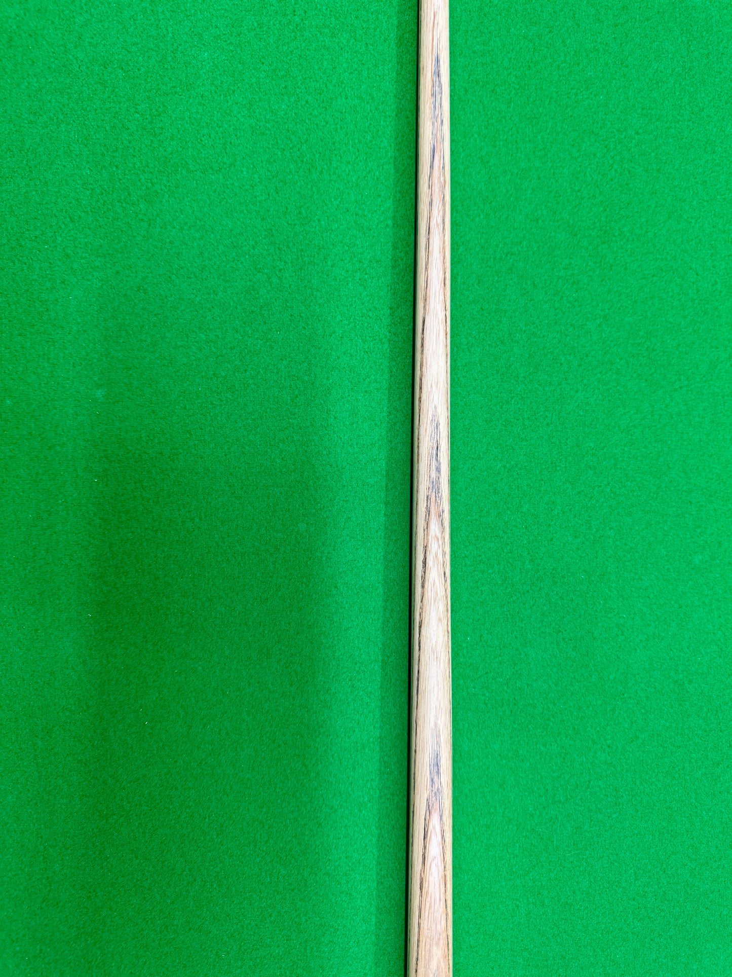 Maximus Premium 60" Handmade Snooker Cue – Very Lightly Used with Century Tip