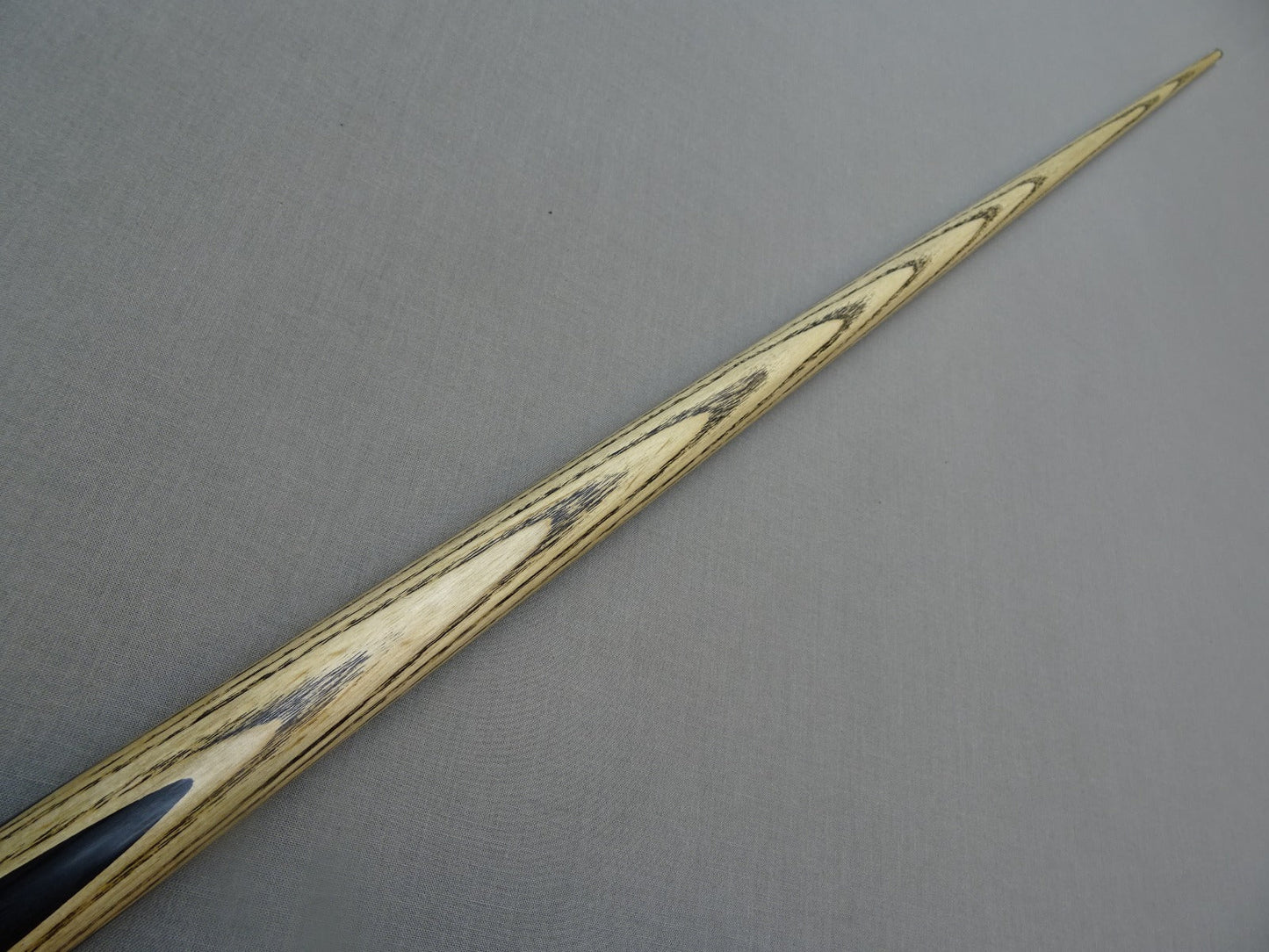 GBL Special 001 XS – 1-Piece Ash Snooker Cue (9.25mm with Century G5 fitted, Titanium Ferrule, 58", 18.5oz)